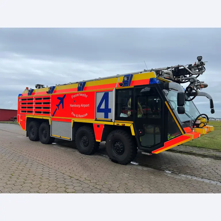 High-quality fire engines from Hamburg Airport-4
