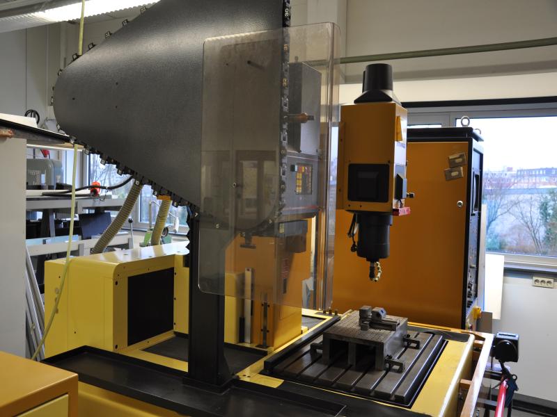 engineering and toolmaking equipment -2