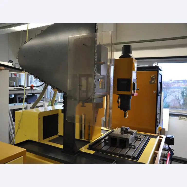 engineering and toolmaking equipment -2