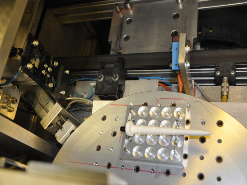 engineering and toolmaking equipment -9