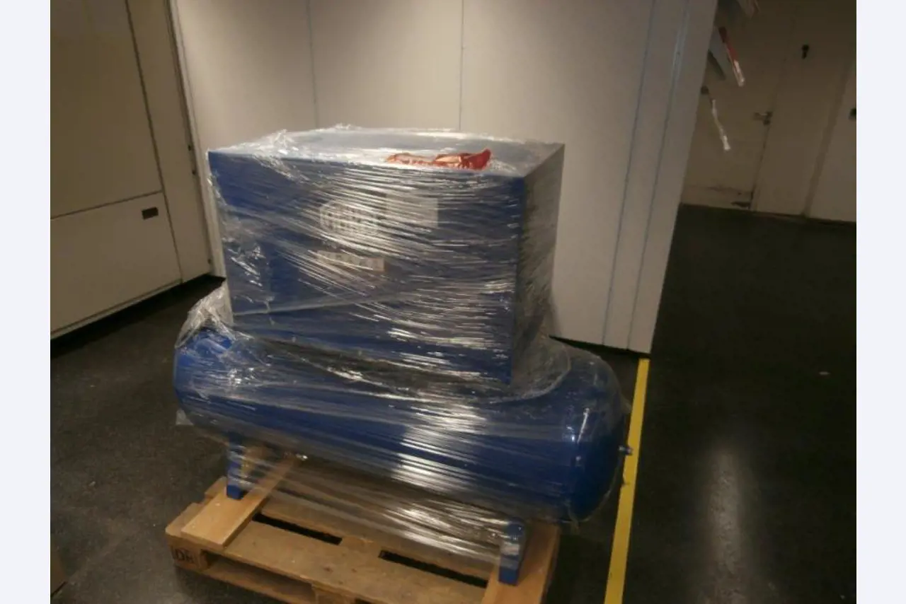 engineering and toolmaking equipment -2