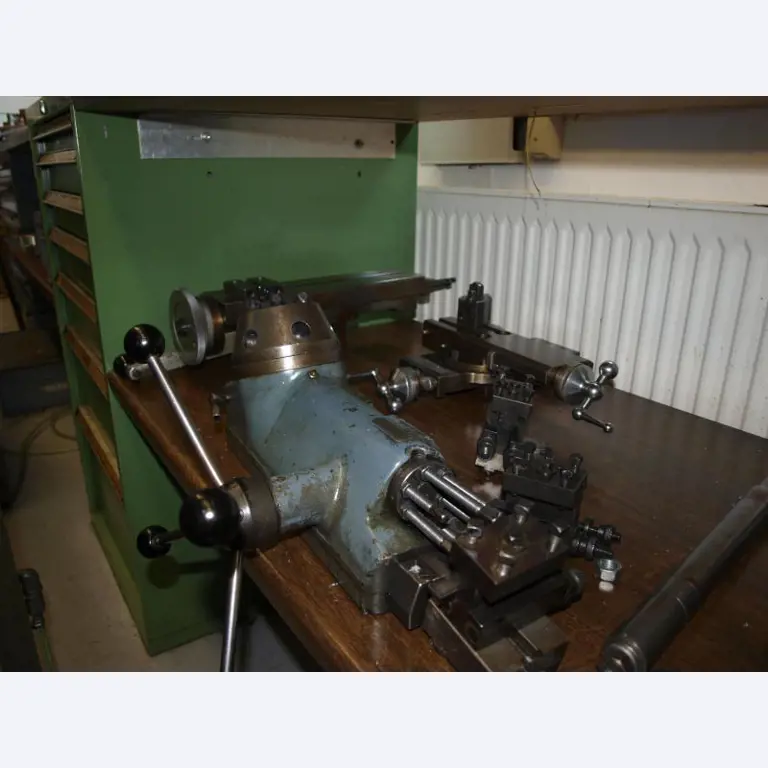 engineering and toolmaking equipment -4