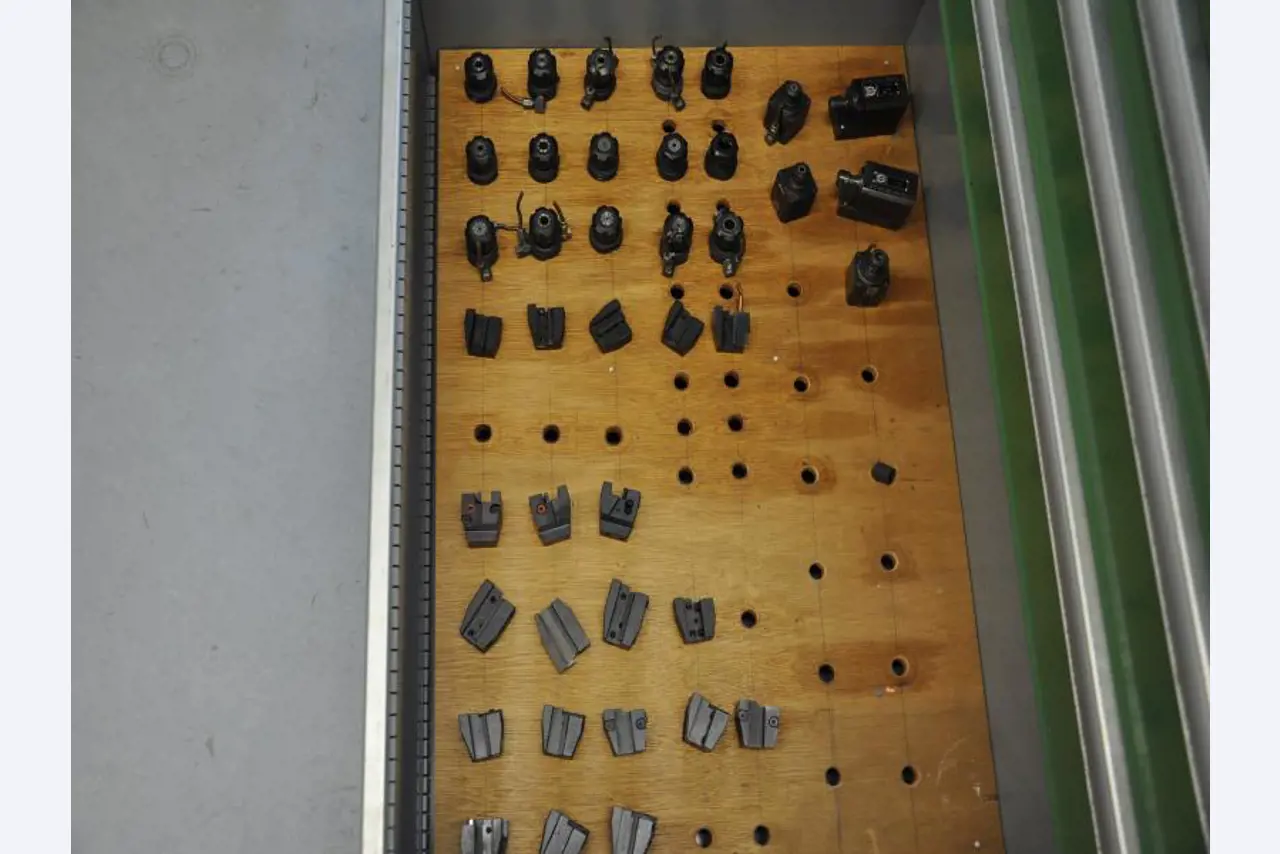 engineering and toolmaking equipment -2