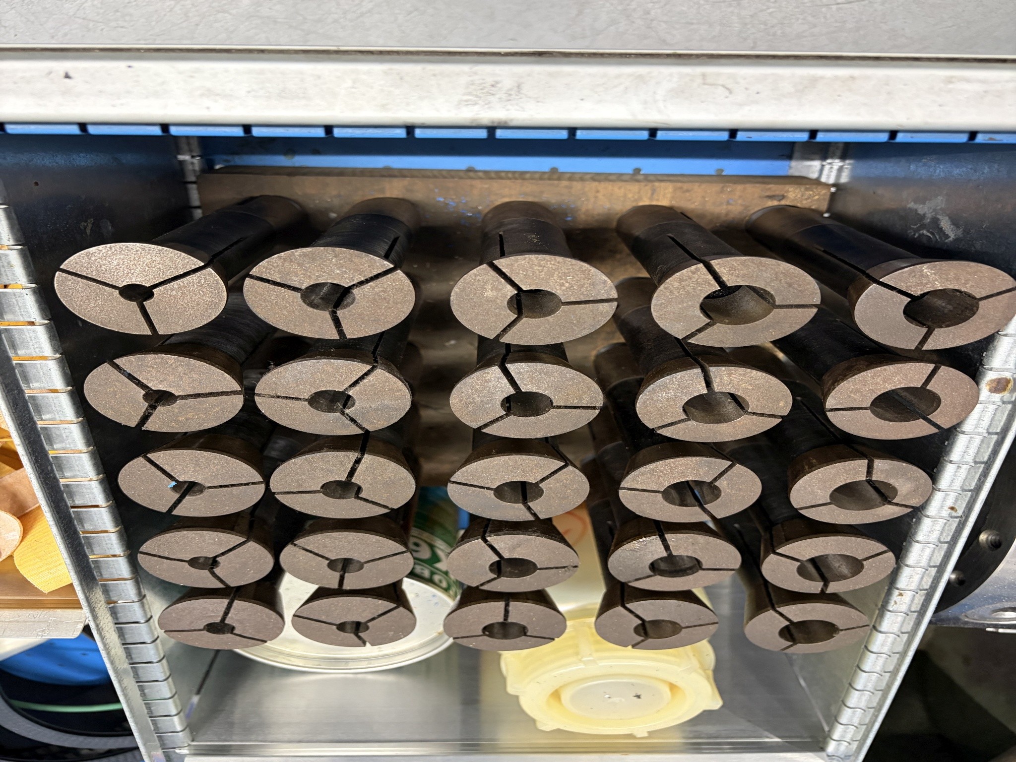 equipos mecánicos bien mantenidos de Mann + Hummel-7