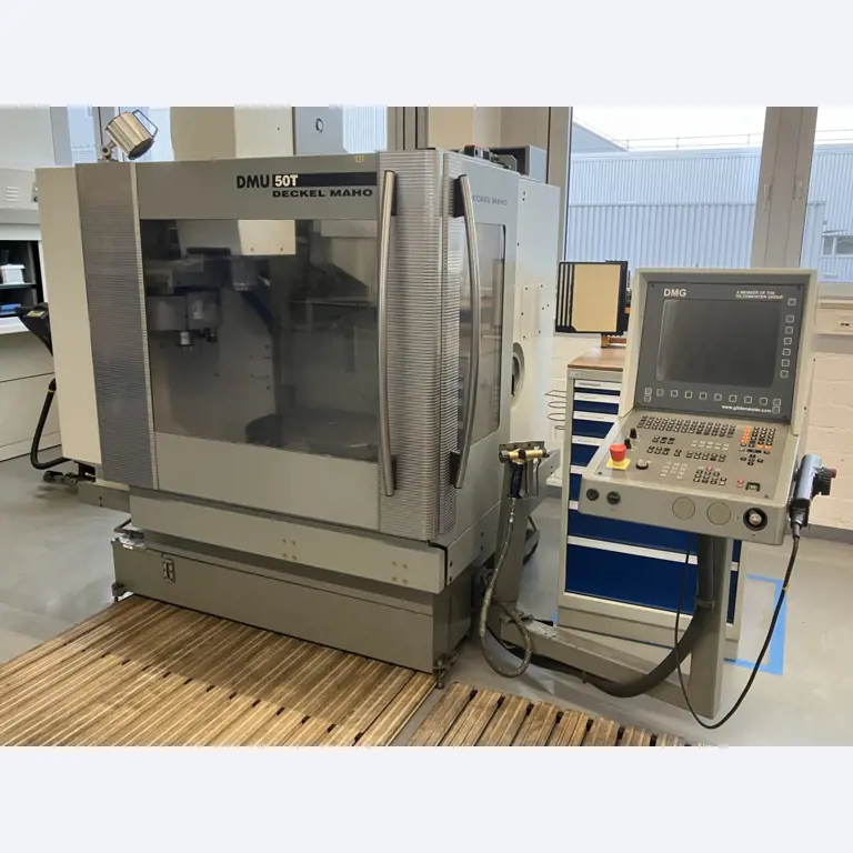 gepflegte maschinelle Einrichtung der Firma Mann + Hummel-1