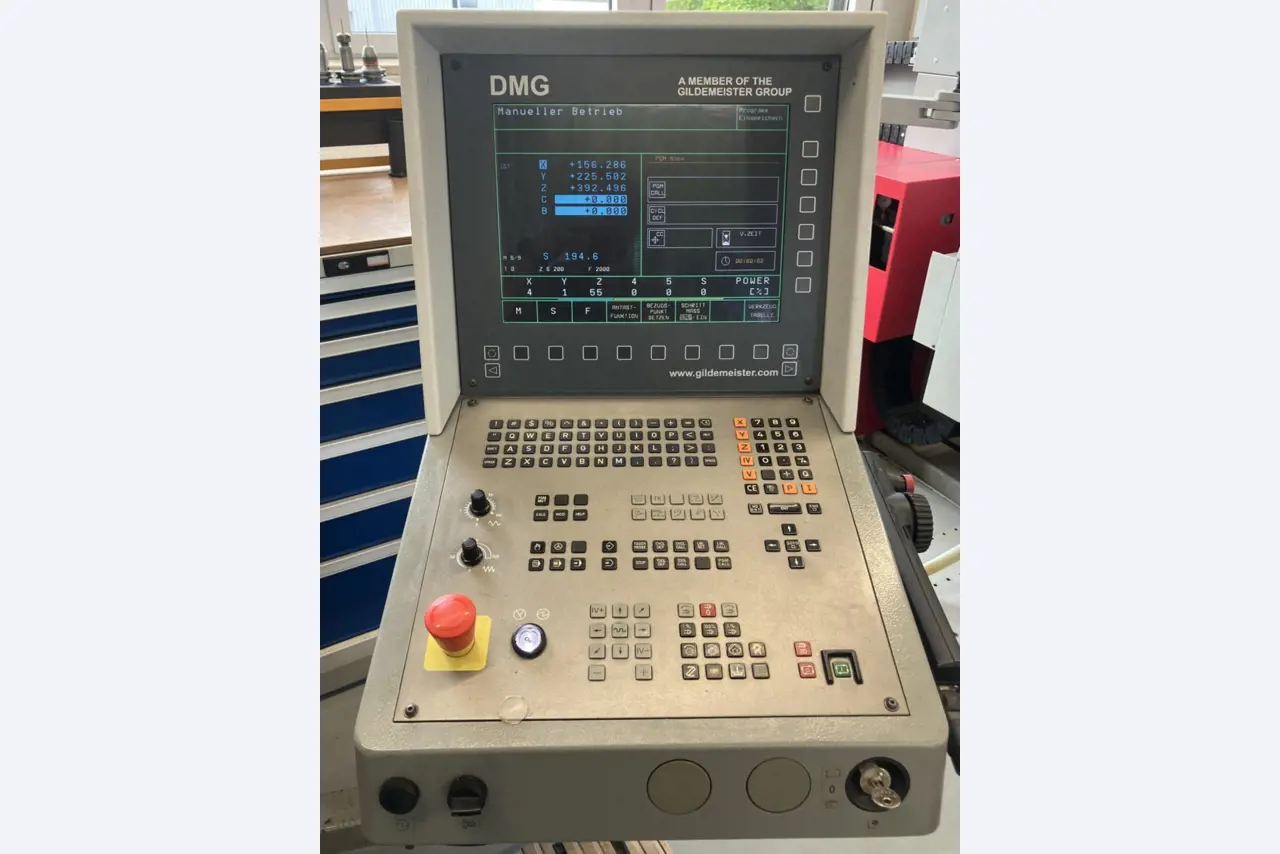 gepflegte maschinelle Einrichtung der Firma Mann + Hummel-3