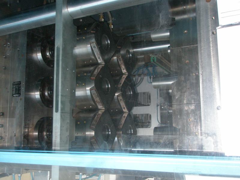 1 MotionCup®- manufacturing cell-4