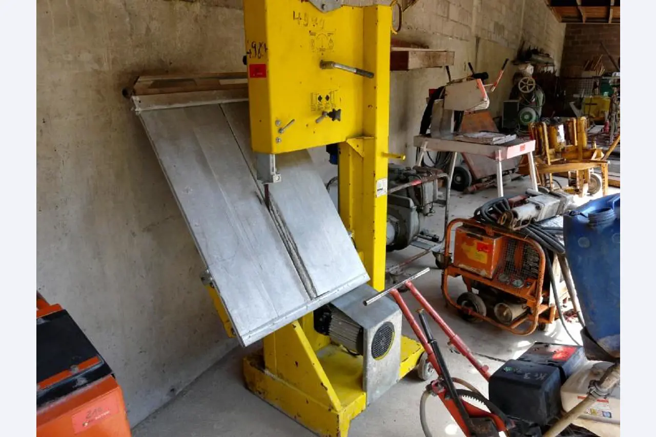 Egon Bessler KG / <br>Krautschneider Tiefbau GmbH-1