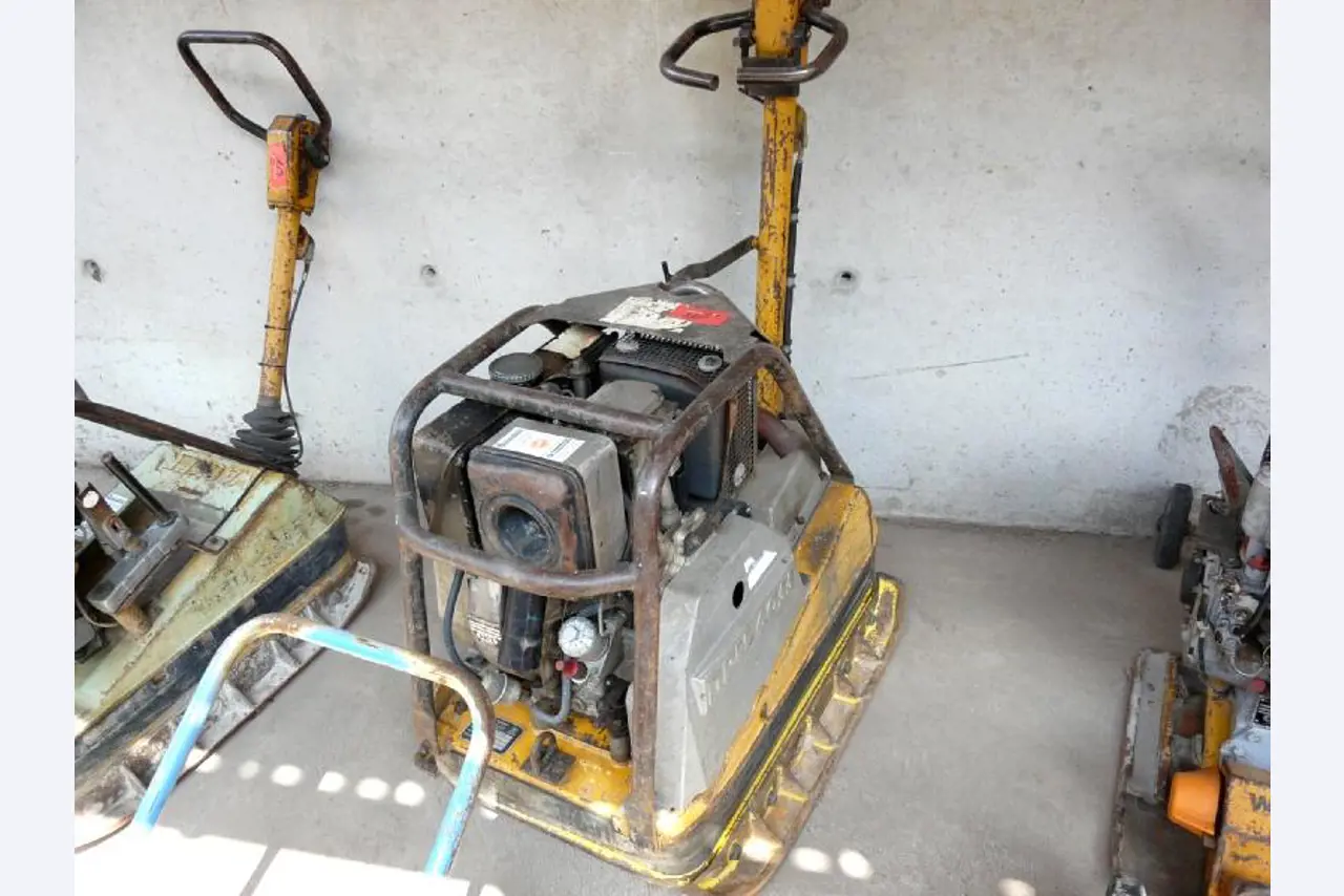 Egon Bessler KG / <br>Krautschneider Tiefbau GmbH-1