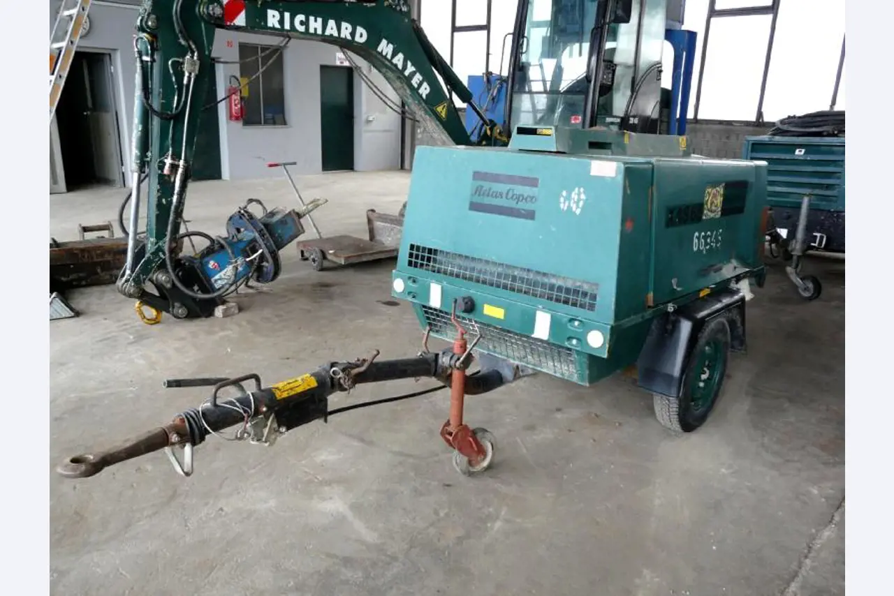 Richard Mayer GmbH & Co. KG Bauunternehmung, Sindelfingen-1