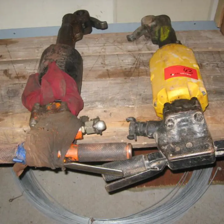 2 jackhammers Atlas Copco / Krupp