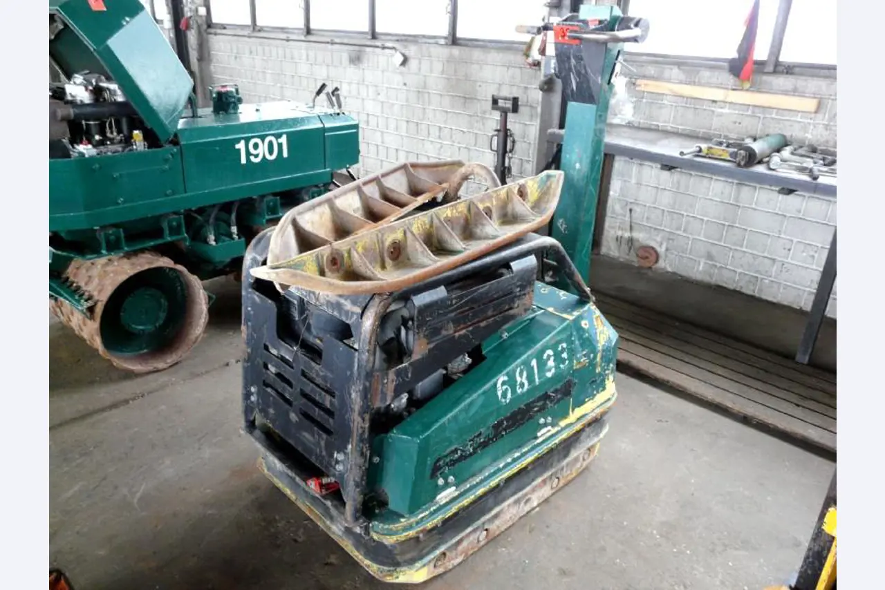 Richard Mayer GmbH & Co. KG Bauunternehmung, Sindelfingen-1