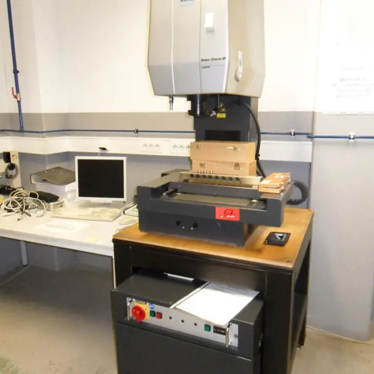 Werth Video Check-IP Laser 250