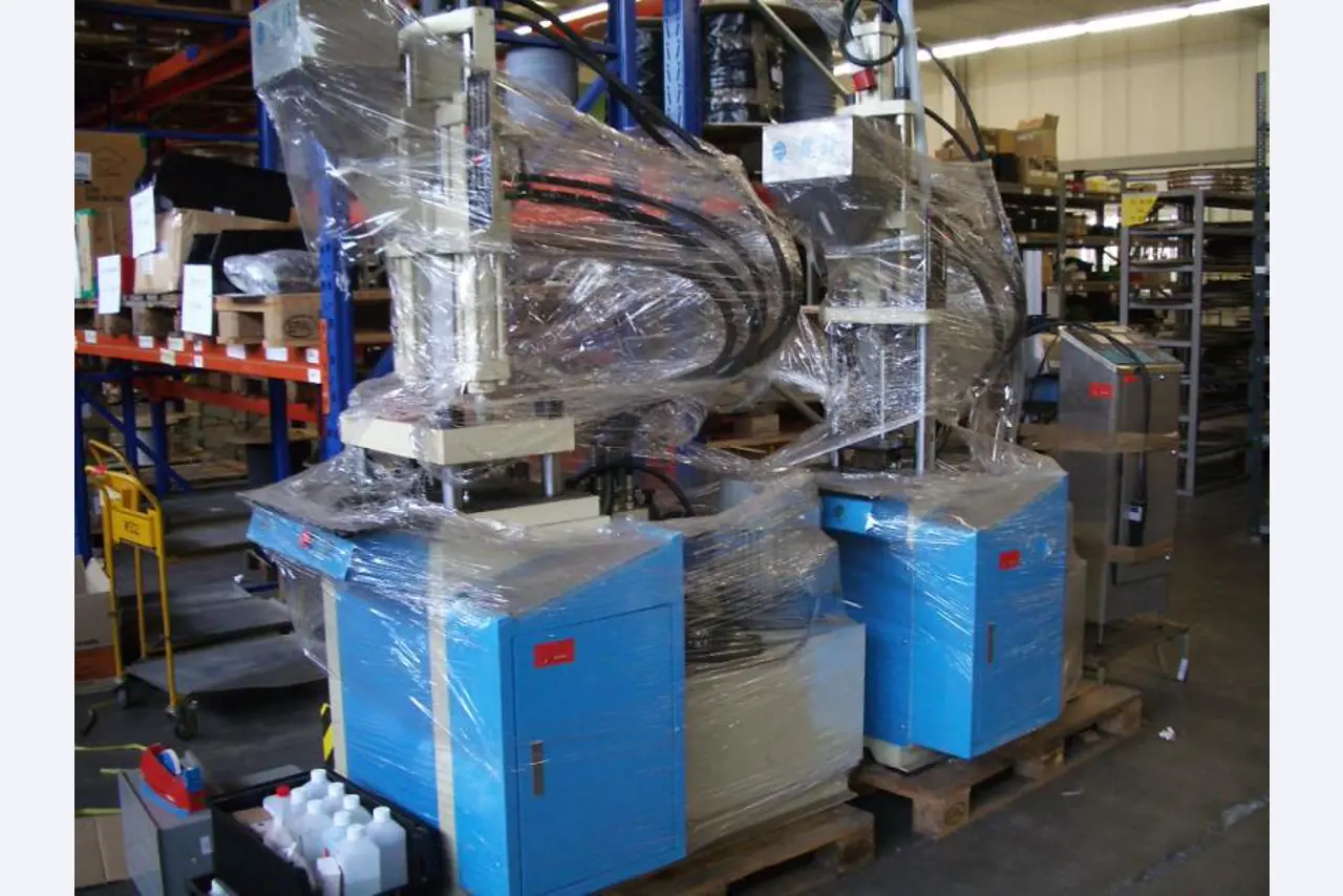 EM/electronics-mechanics GmbH y la<br>P&S Produktions- und Service GmbH-1