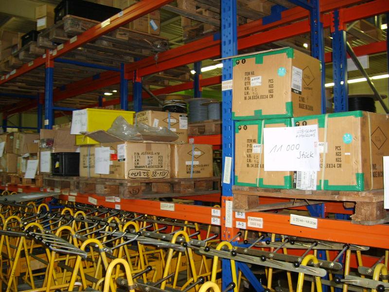 EM/electronics-mechanics GmbH sowie der<br>P&S Produktions- und Service GmbH-1