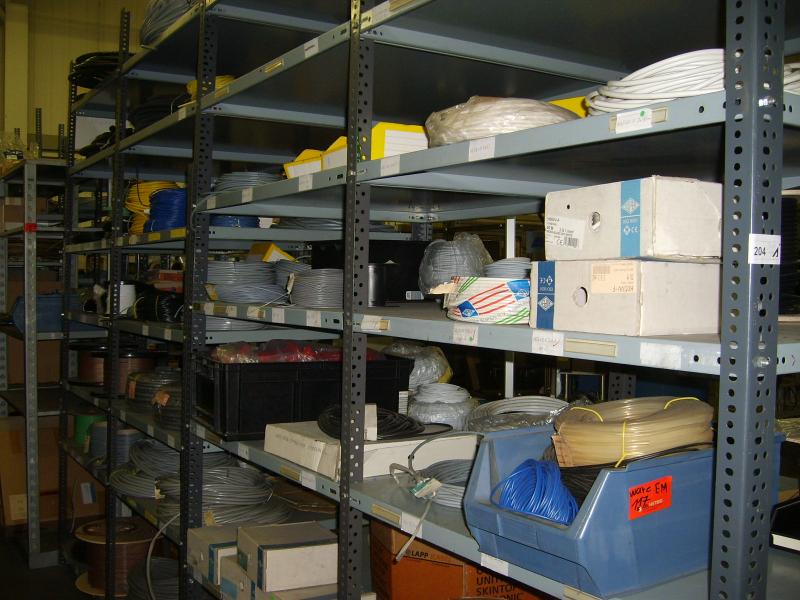 EM/electronics-mechanics GmbH sowie der<br>P&S Produktions- und Service GmbH-4