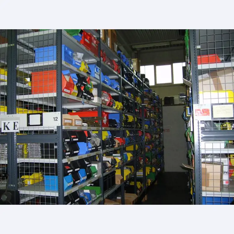 EM/electronics-mechanics GmbH y la<br>P&S Produktions- und Service GmbH-7