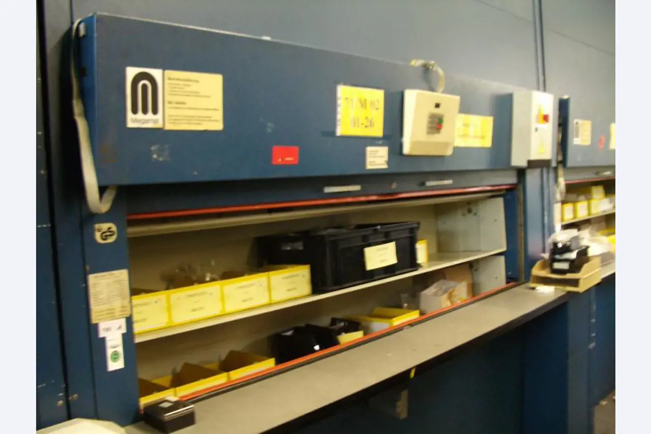 EM/electronics-mechanics GmbH sowie der<br>P&S Produktions- und Service GmbH-1