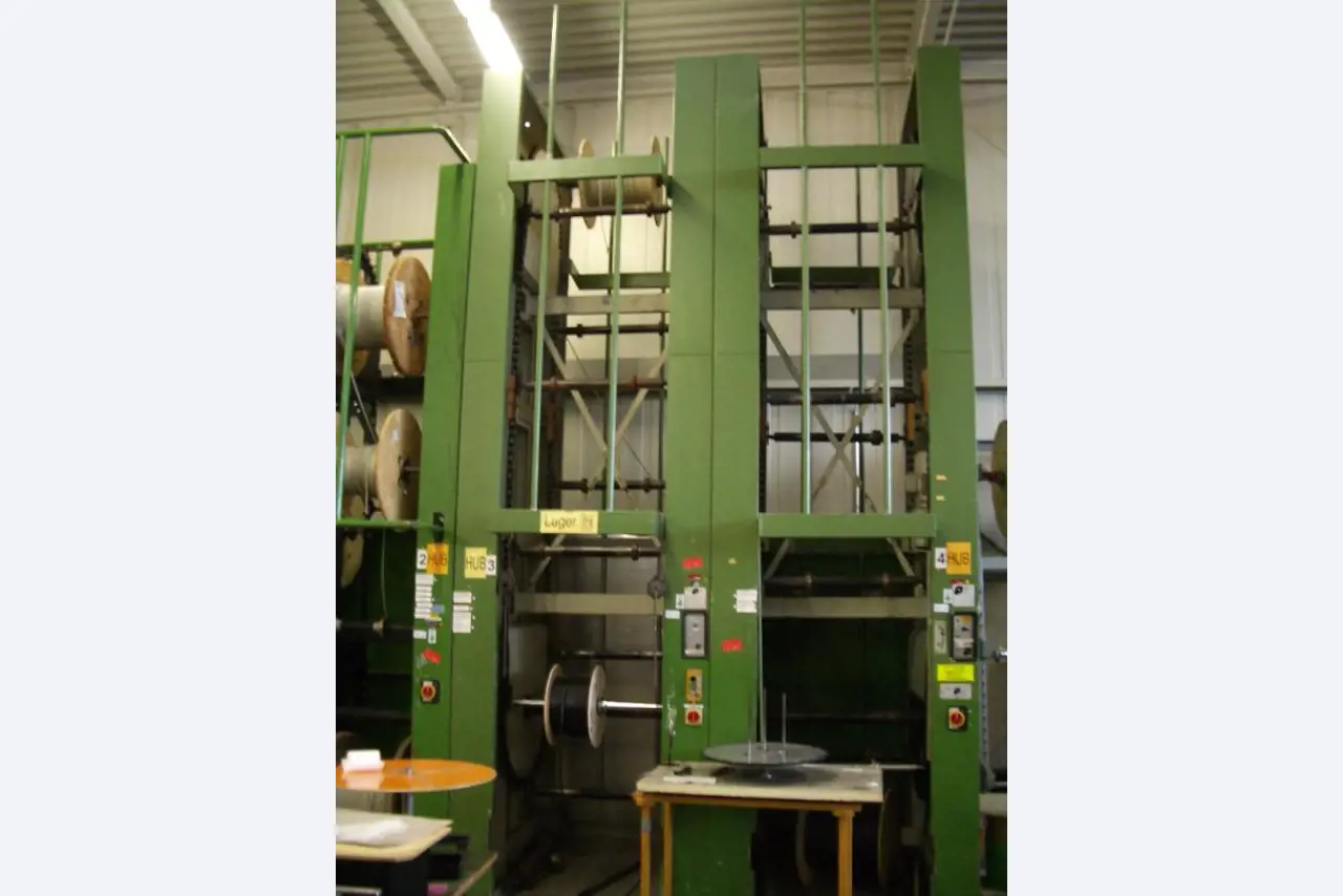 EM/electronics-mechanics GmbH sowie der<br>P&S Produktions- und Service GmbH-1