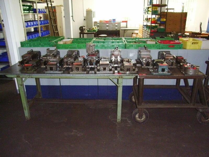 Leimbach Werkzeugbau GmbH & Co. KG<br>Leimbach Besitz GmbH & Co. KG-1