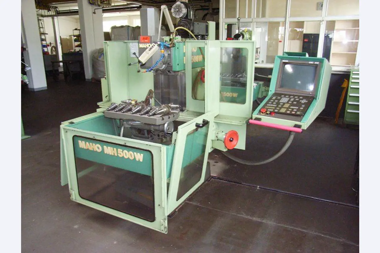 Leimbach Werkzeugbau GmbH & Co. KG<br>Leimbach Besitz GmbH & Co. KG-1