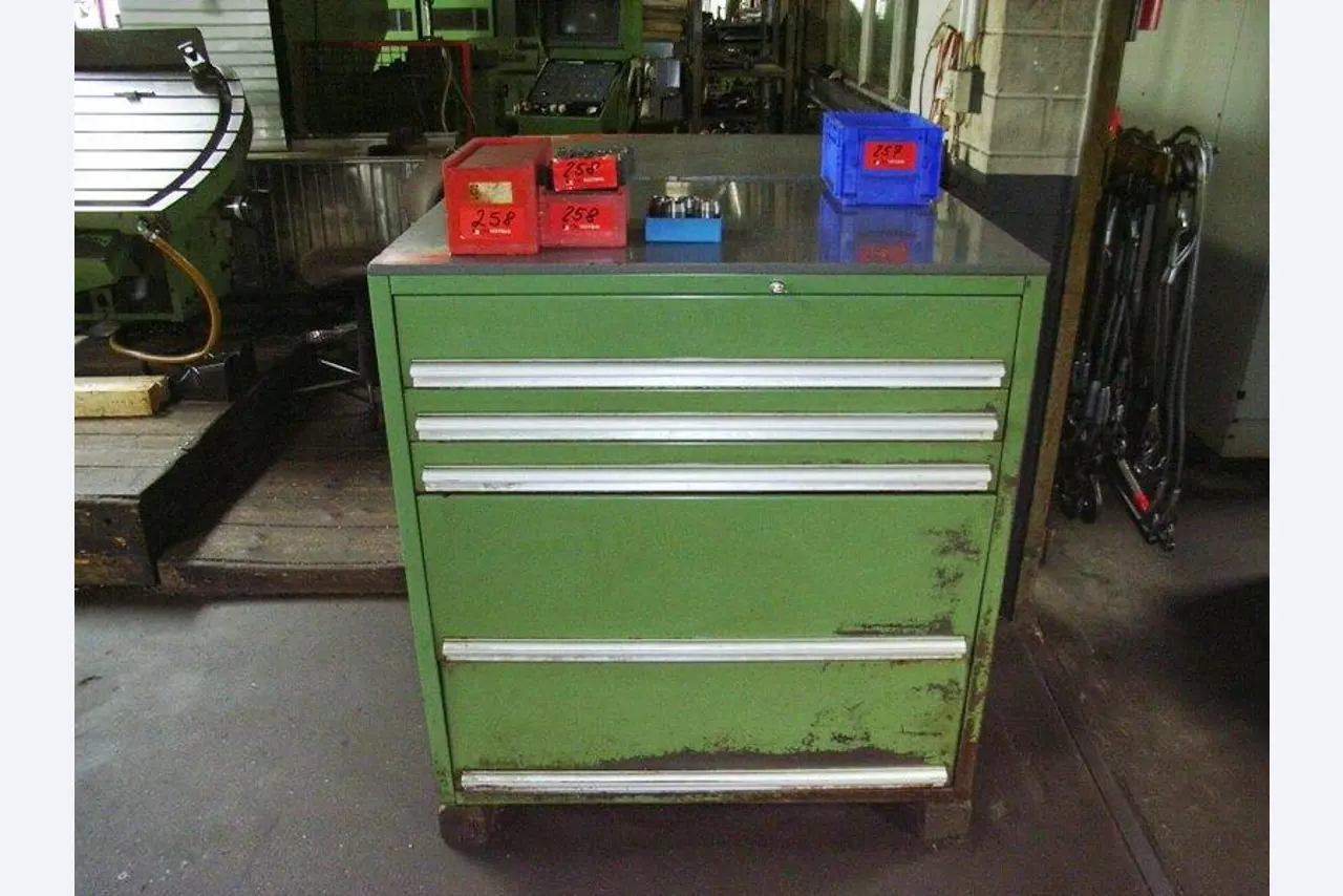 Leimbach Werkzeugbau GmbH & Co. KG<br>Leimbach Besitz GmbH & Co. KG-1