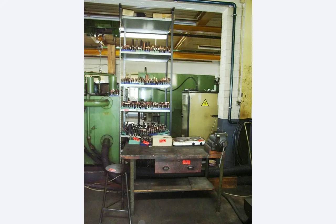 Leimbach Werkzeugbau GmbH & Co. KG<br>Leimbach Besitz GmbH & Co. KG-1