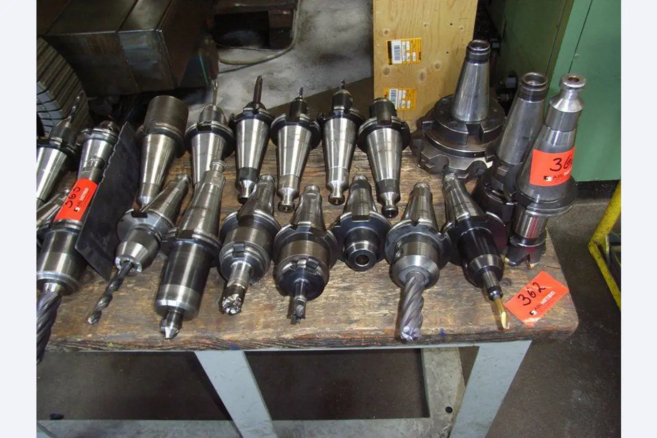 Leimbach Werkzeugbau GmbH & Co. KG<br>Leimbach Besitz GmbH & Co. KG-1