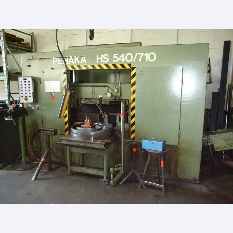 Leimbach Werkzeugbau GmbH & Co. KG<br>Leimbach Besitz GmbH & Co. KG-1