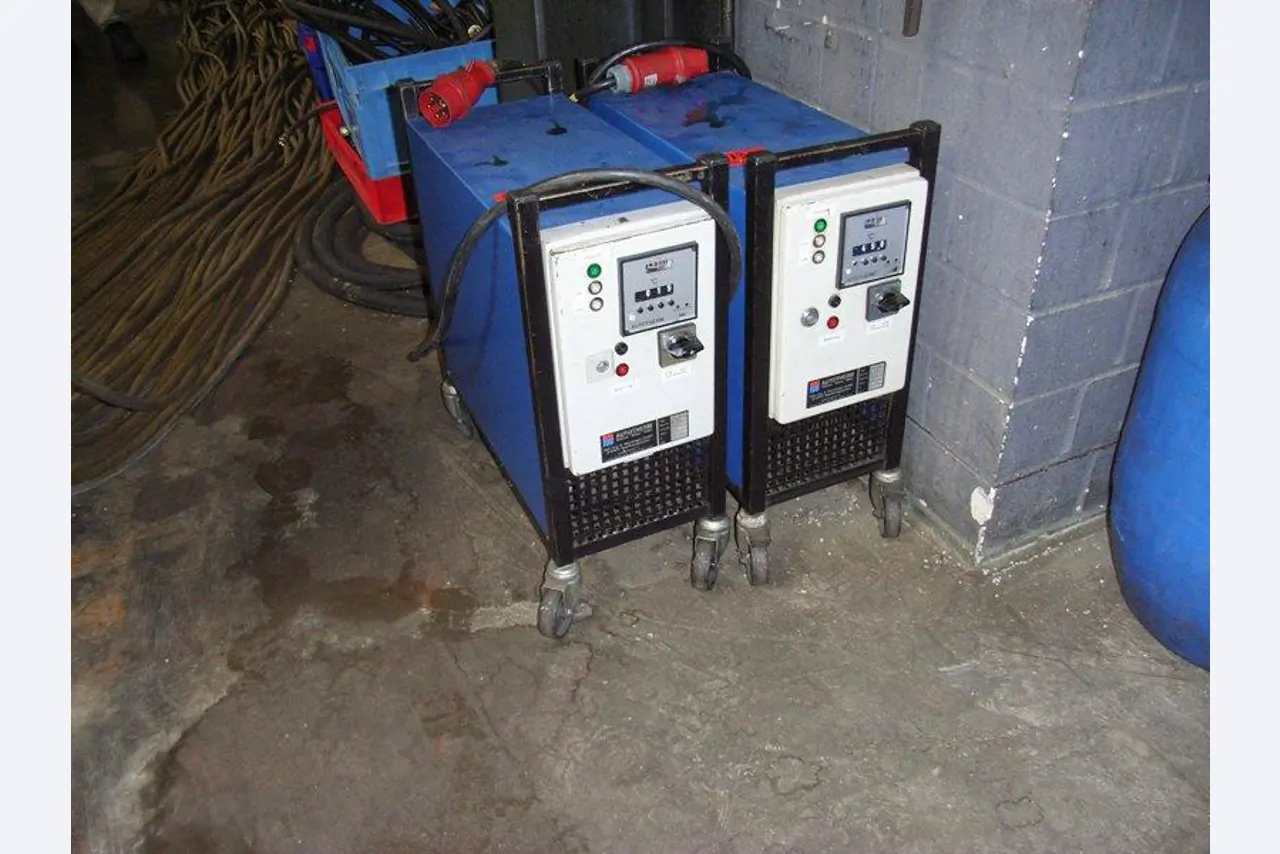 Leimbach Werkzeugbau GmbH & Co. KG<br>Leimbach Besitz GmbH & Co. KG-1