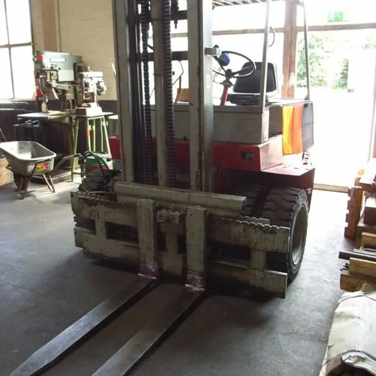 diesel forklift truck Linde H 40