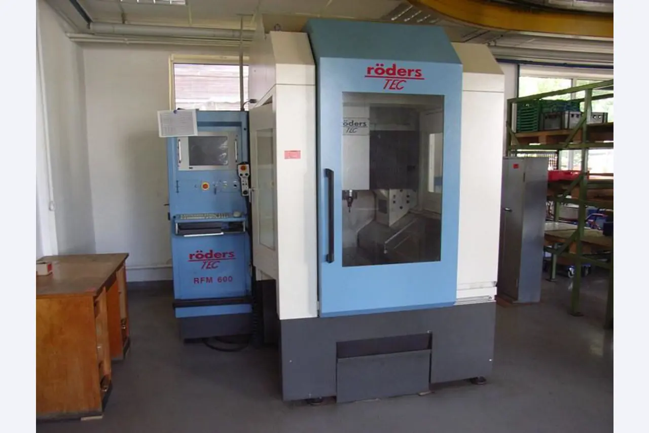 Leimbach Werkzeugbau GmbH & Co. KG<br>Leimbach Besitz GmbH & Co. KG-1