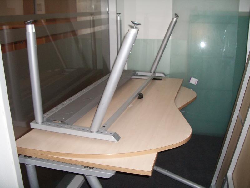 1 lot office furniture-12