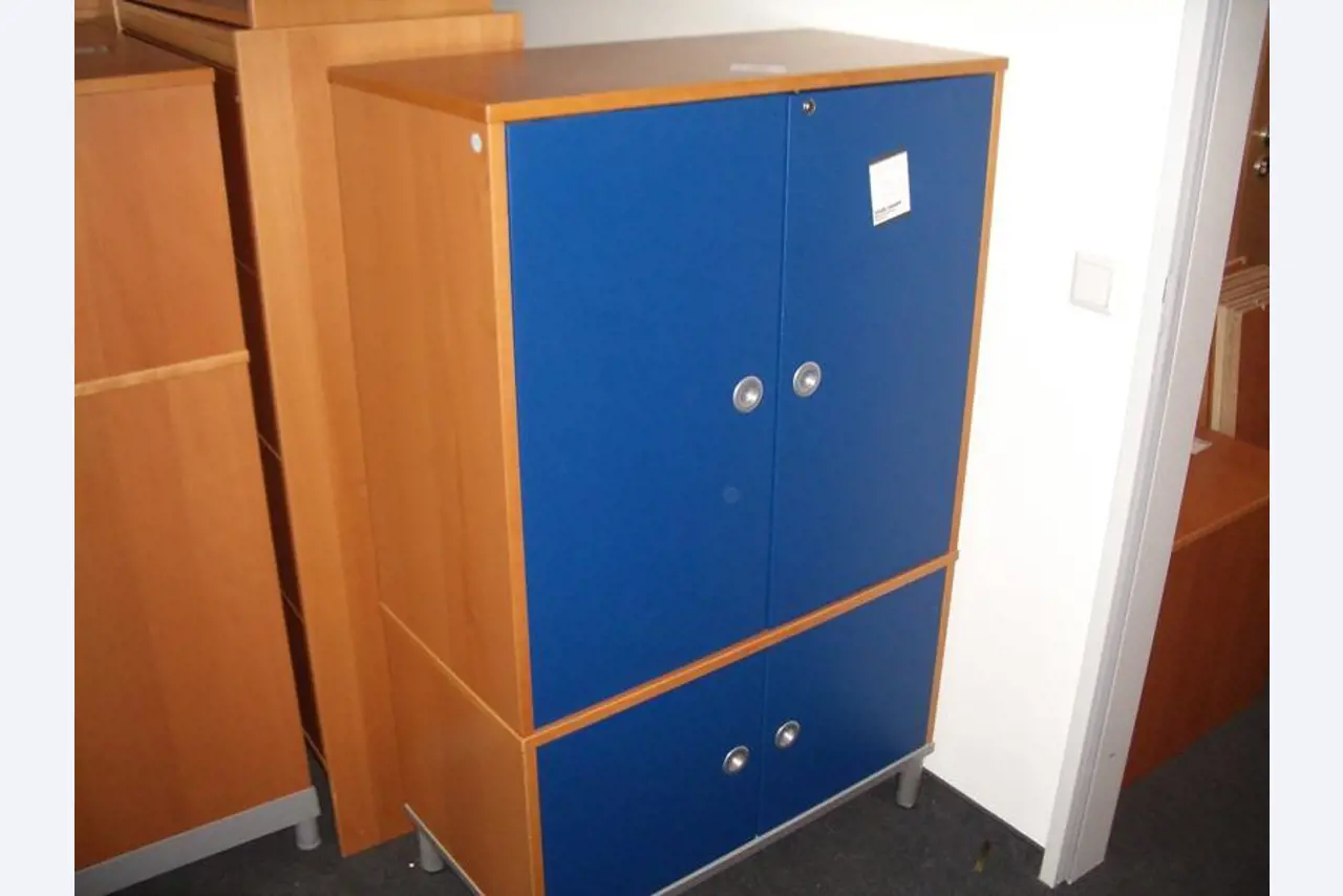 1 lot office furniture-14