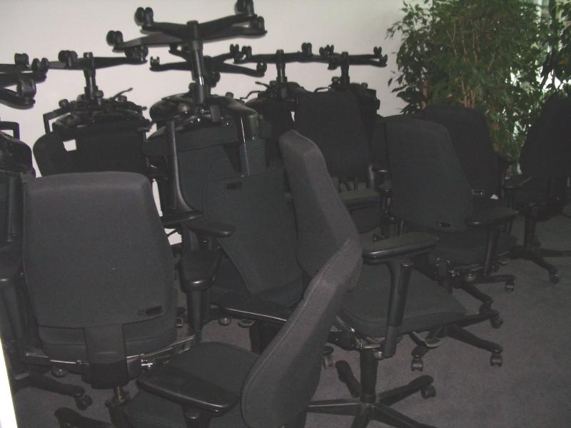 1 lot office furniture-24