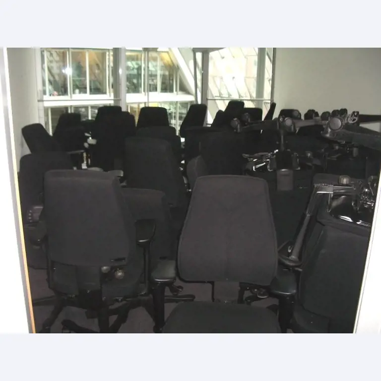 1 lot office furniture-30