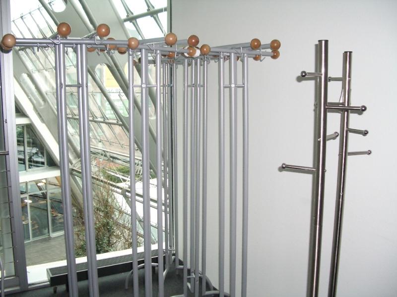 1 lot office furniture-31