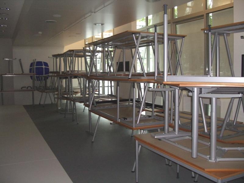 1 lot office furniture-4