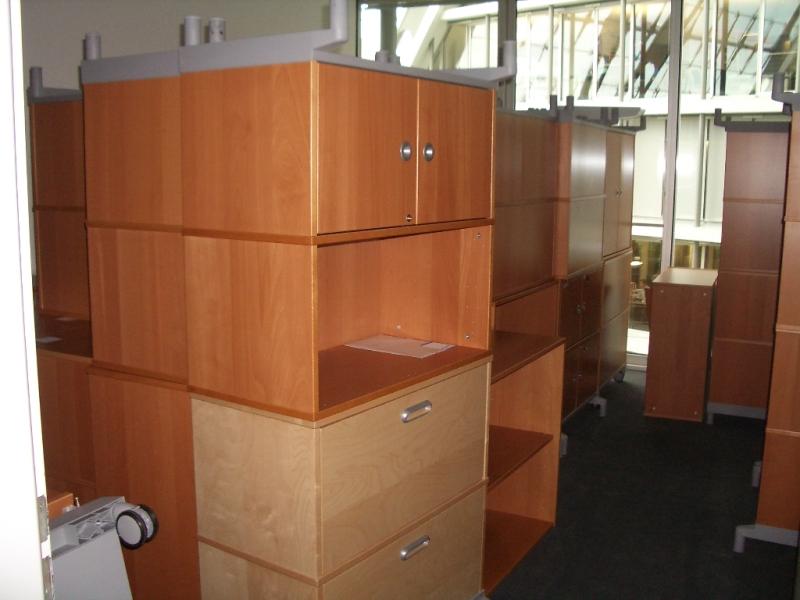 1 lot office furniture-46