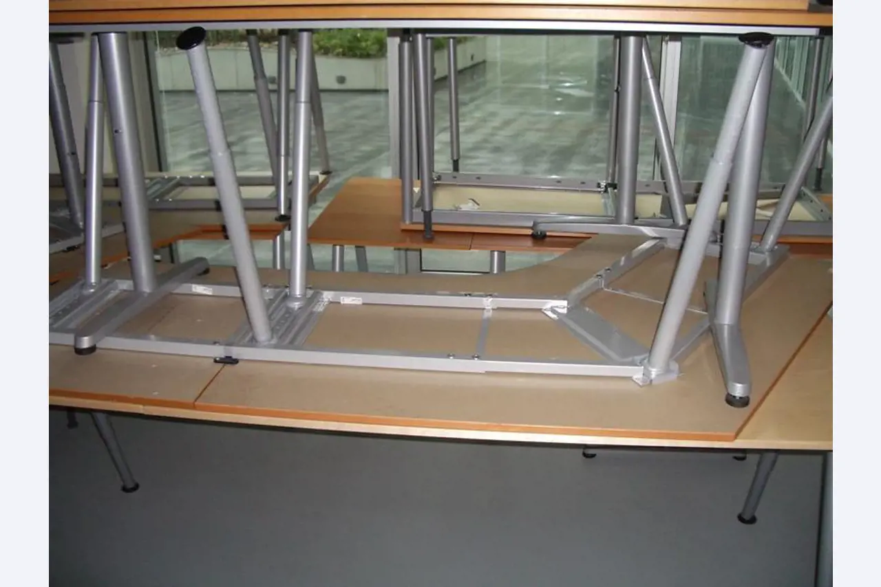1 lot office furniture-5