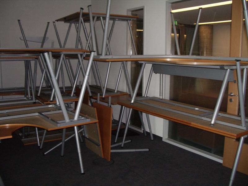 1 lot office furniture-9