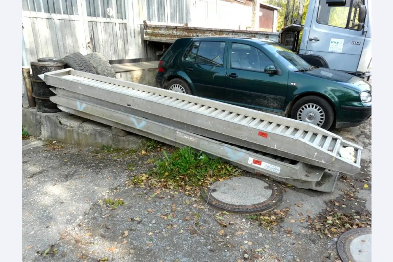 Gardening and Landscaping<br>Friedrich Volz GmbH & Co. KG-1