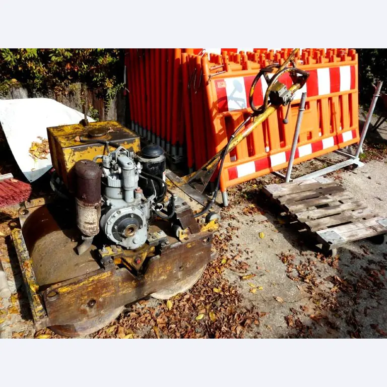 Zahradní a krajinářské úpravy<br>
Friedrich Volz GmbH & Co. KG-1