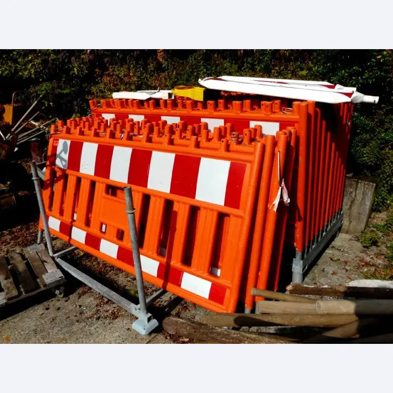 Vrtnarjenje in urejanje okolice<br>
Friedrich Volz GmbH & Co. KG-1