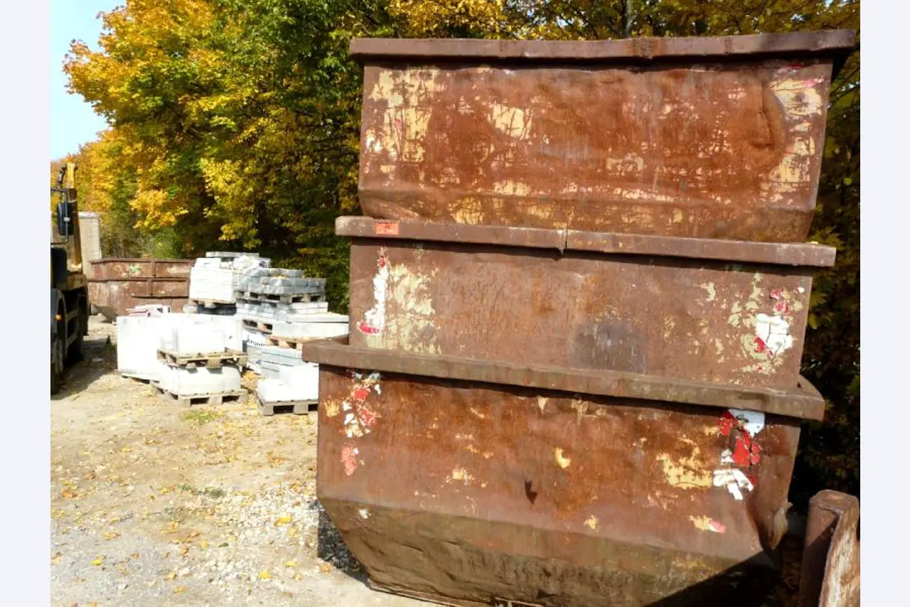 Ogrodnictwo i architektura krajobrazu<br>
Friedrich Volz GmbH & Co. KG-1