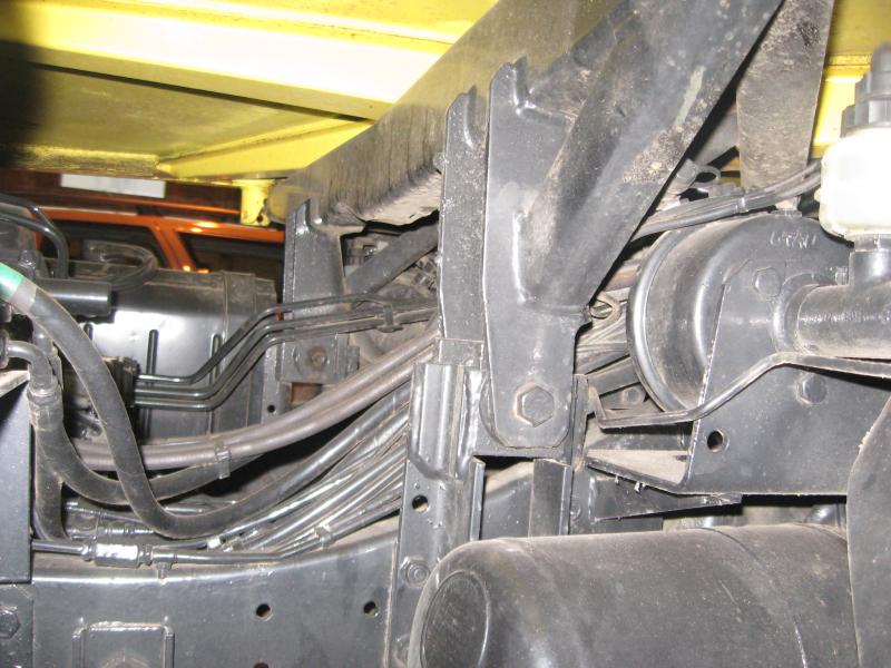 locomotive robots and Unimog with<br>two-way system-13