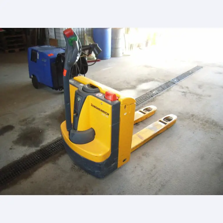 Metallbearbeitungsmaschinen und Geräte<br>
-1