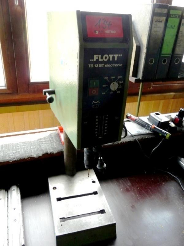 

Ulmo Rohrtechnik GmbH & Ulmo Verfahrenstechnik GmbH-1