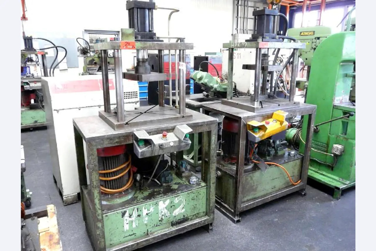 Ulmo Rohrtechnik GmbH & Ulmo Verfahrenstechnik GmbH-1