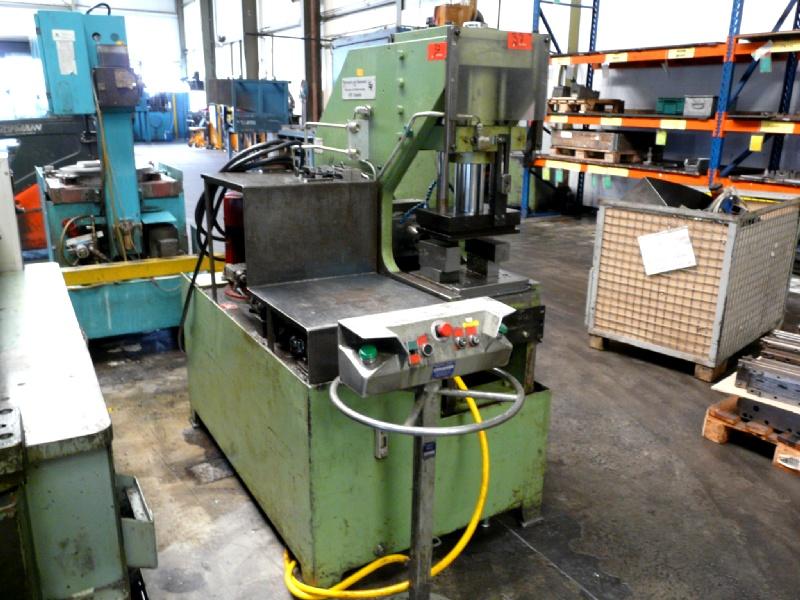 

Ulmo Rohrtechnik GmbH & Ulmo Verfahrenstechnik GmbH-1